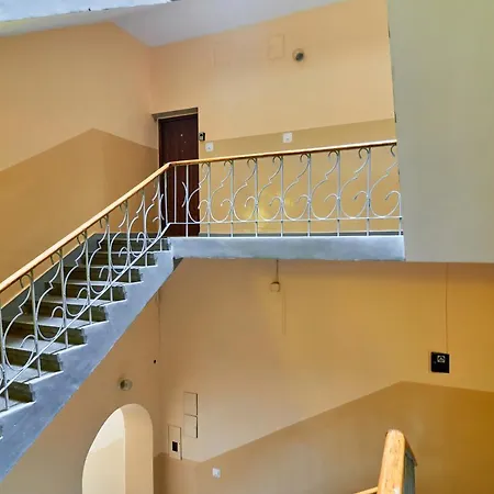 Апартаменты Market Square Old Town By Renters *