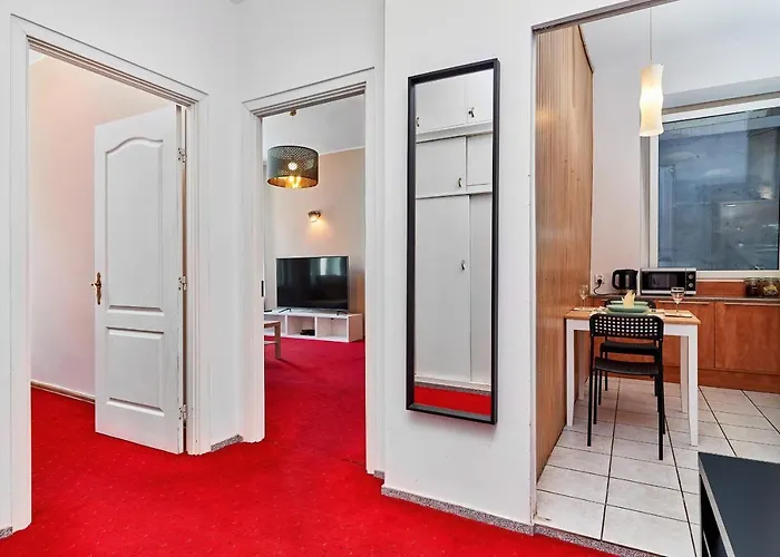 Market Square Old Town By Renters דירה *