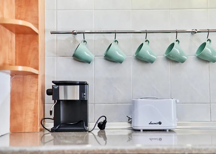 Market Square Old Town By Renters *