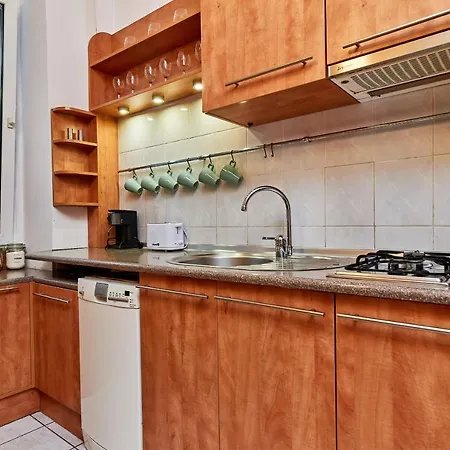 Market Square Old Town By Renters 아파트 *